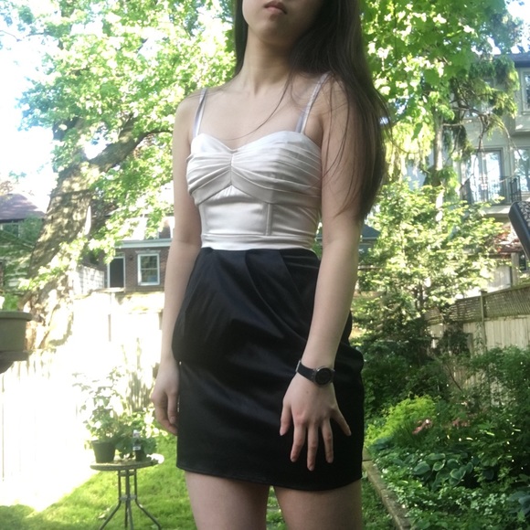 Silky cocktail dress - Picture 3 of 5